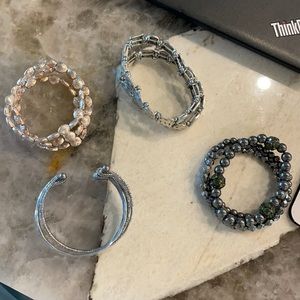 Bracelet sets
